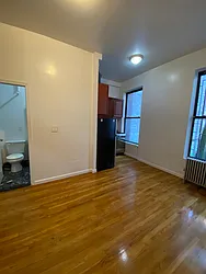 Rented by Peter R. Hungerford, LREB