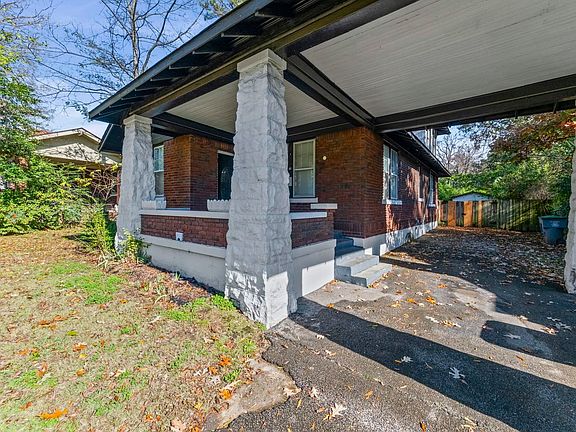 3rd image of 110 Stonewall St