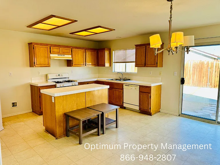 13634 Winewood Rd — Photo 8