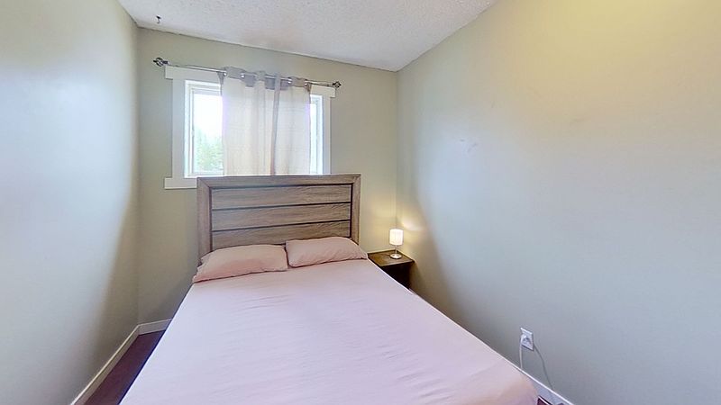 Hinton Apartment for rent - 3 Bedrooms — photo 6