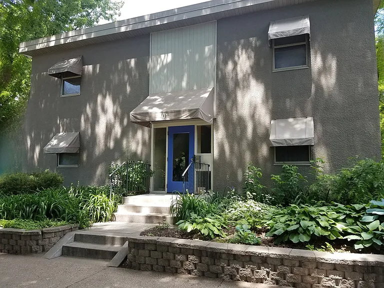 501 Ashland Ave — Photo 5