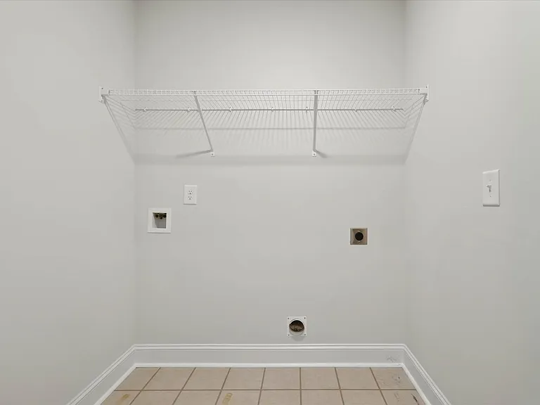 513 Herman Dr — Photo 22