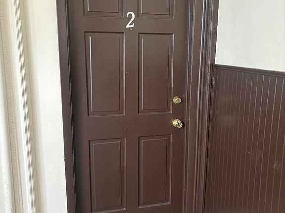2nd image of 547 W Ferry St #2