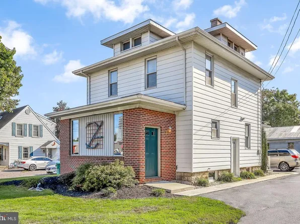 1946 Philadelphia Ave, Chambersburg, PA 17201