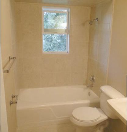5th image of 3024 S 107th Ave APT D