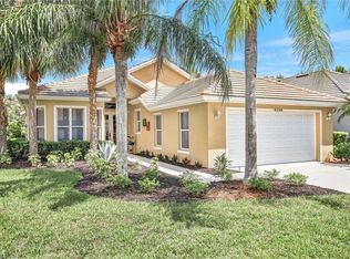 6128 Manchester Pl, Naples, FL 34110