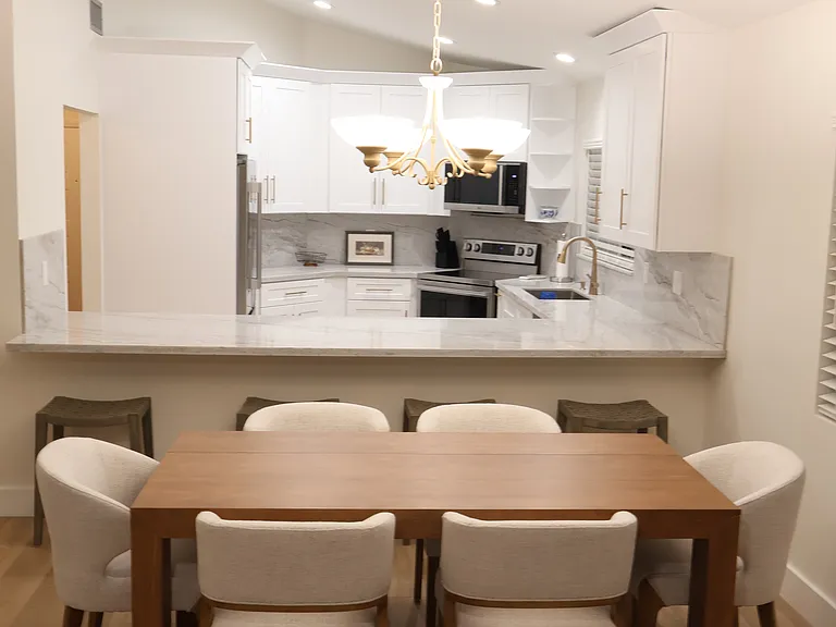1143 Duncan Cir #201 — Photo 1
