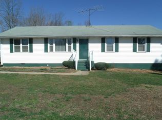 1959 18th Rd, Cumberland, VA 23040