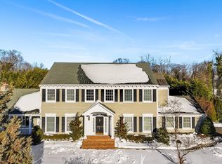 3 Ada Lane, Setauket, NY 11733