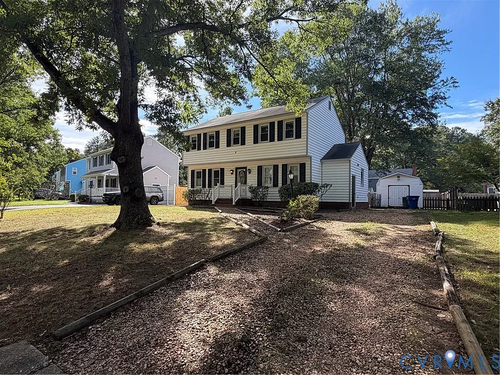 4 bed, 2.5 bath, 1822 sqft, $2,600 — Photo 3