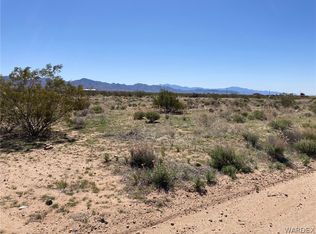 W Hermit Dr, Golden Valley, AZ 86413