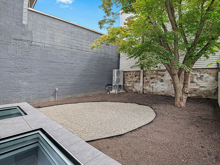 206 N 8th St #GARDEN — Photo 7
