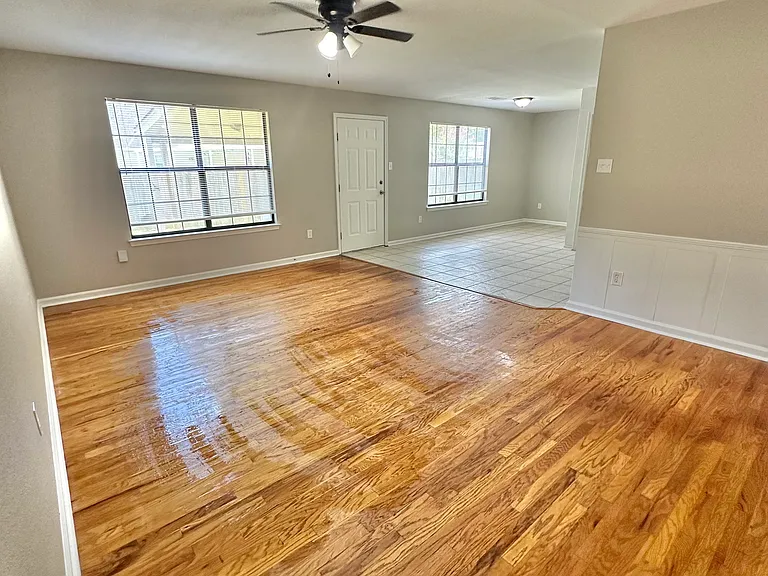 2717 Timbermist Dr — Photo 2