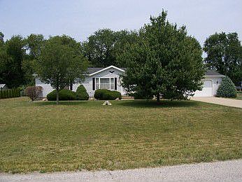 2nd image of 1479 E Colonial Dr