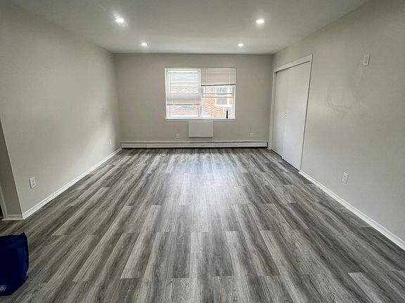 2nd image of 55 E Park St #2