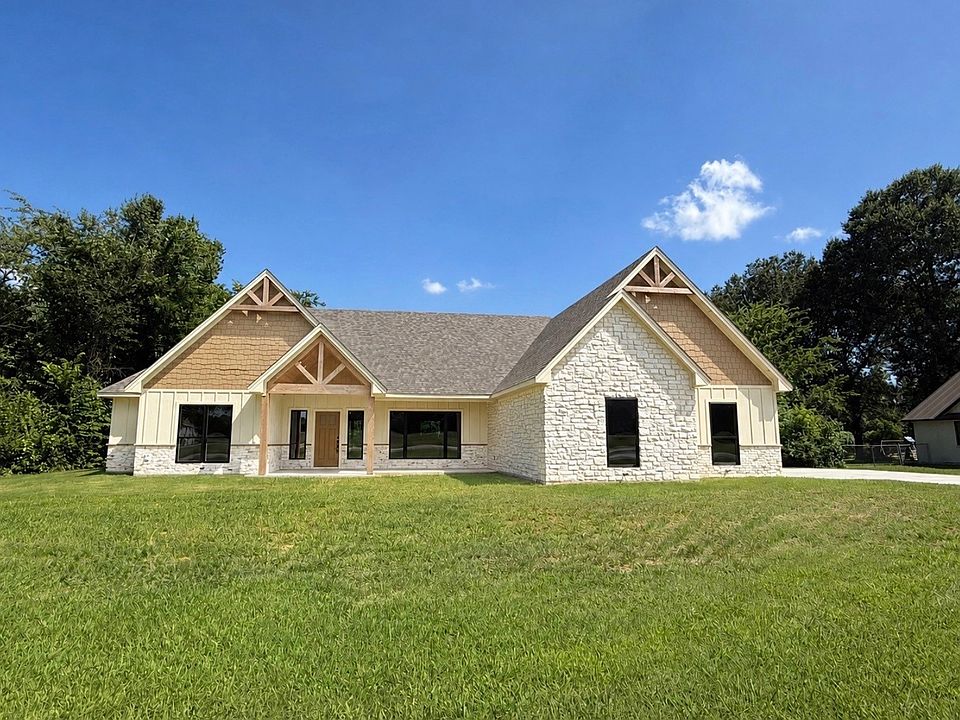 1st image of 5040 N Farm Road 195
