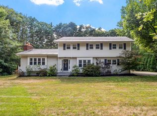 50 Ridgewood Dr, Bow, NH 03304