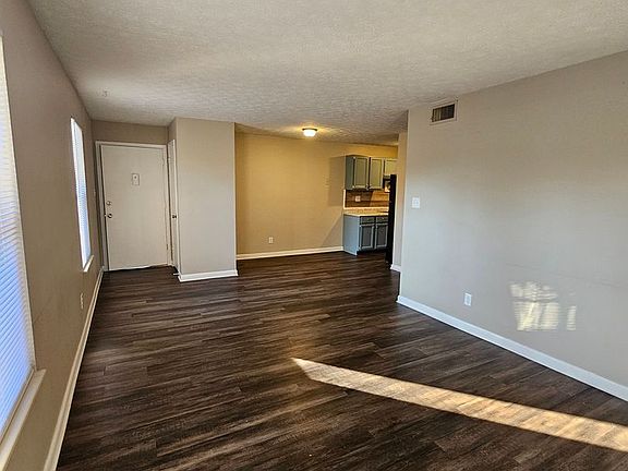 2nd image of 4121 Whistlers Way #112