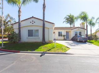 2102 Verona Hills Ct, Vista, CA 92084