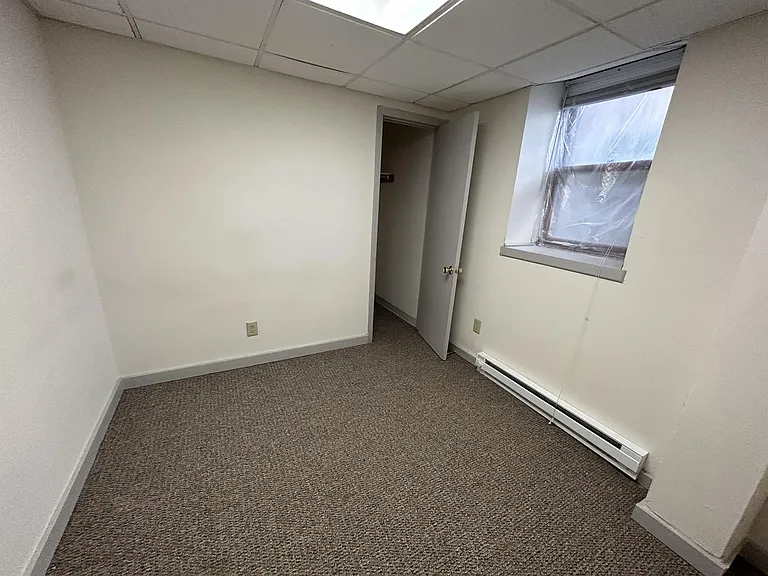 115 E Gorham St #4 — Photo 14