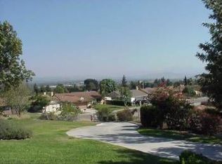 7085 Skyview Dr, Riverside, CA 92509