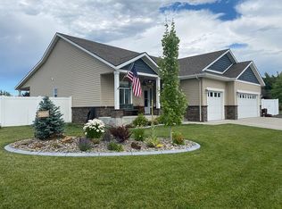 7529 N Fairborne Ln, Coeur D Alene, ID 83815