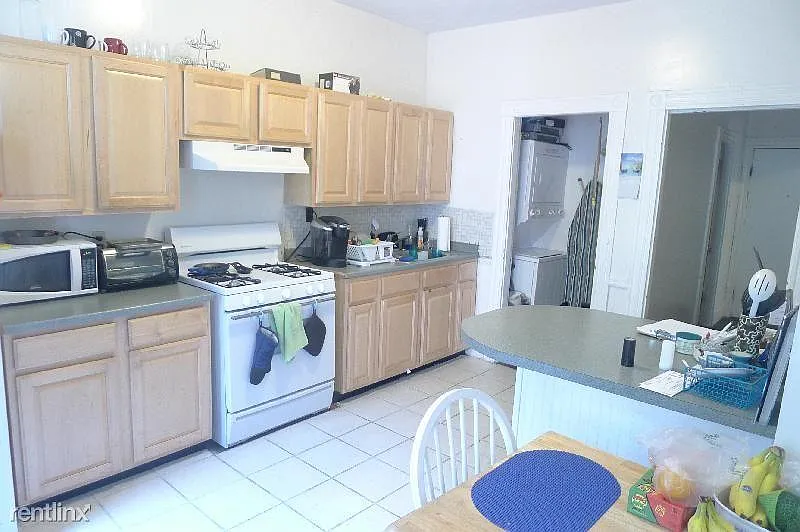 36 Calumet St #2