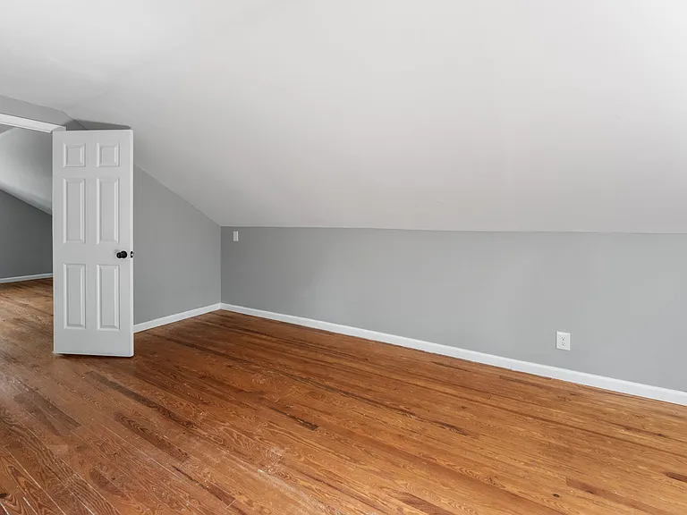 2501 Williams St — Photo 27