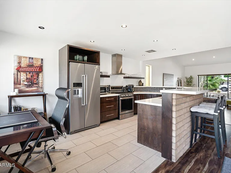 3736 E Glenrosa Ave — Photo 17
