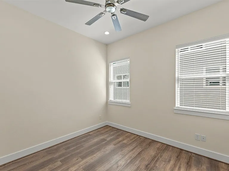 1802 Napa Creek Lane Ct — Photo 26