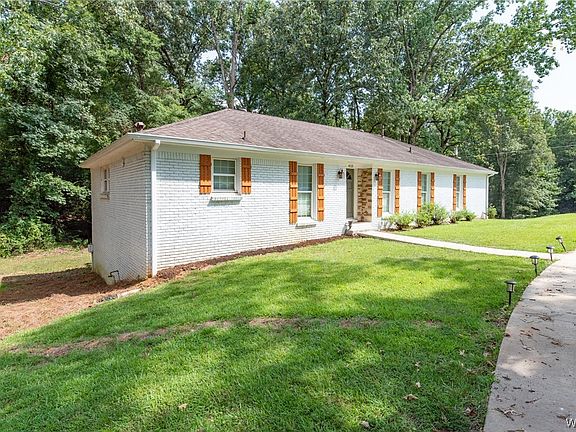 4th image of 4113 Woodland Hills Dr