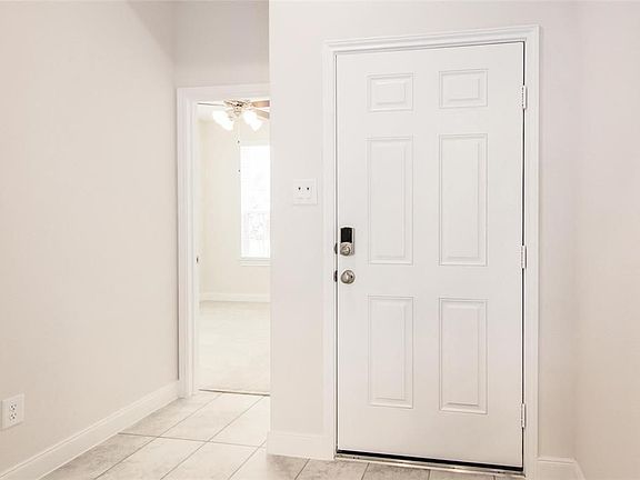 5th image of 24227 Prairie Glen Ln
