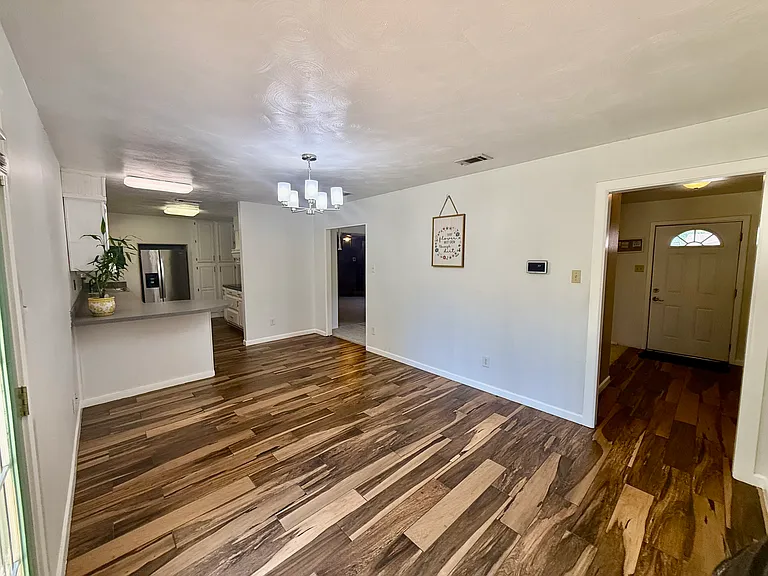 6728 Karen Dr — Photo 12