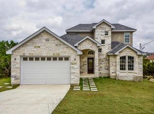10621 Lake Park Dr, Dripping Springs, TX 78620