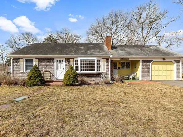 7 Nantucket Avenue, South Yarmouth, MA 02664