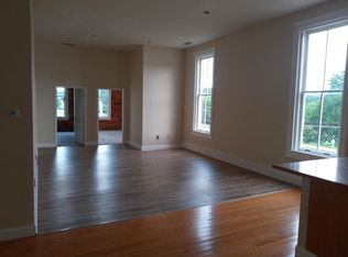 11 Church St #B, Grantville, GA 30220