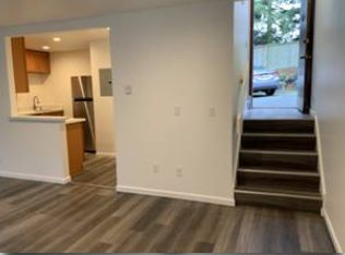 19309 40th Ave W #2B-1BA-980SQFT, Lynnwood, WA 98036