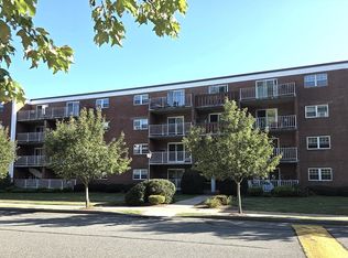 50 Webster St APT 409, Weymouth, MA 02190