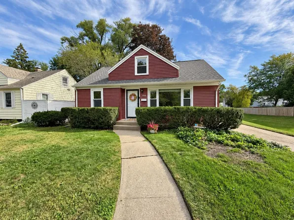 1818 Nebraska Rd, Rockford, IL 61108