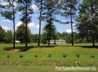475 Carrier Rd, Pine Grove, LA 70453