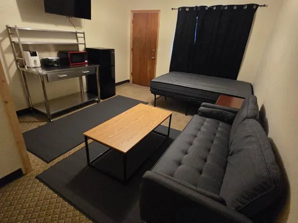 303 Quincy St #5, Corning, IA 50841