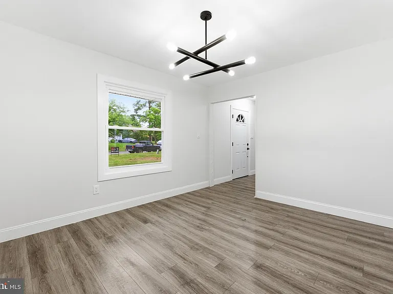 27 Parkside Cir — Photo 6