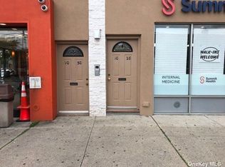 10-28 154th St #2F, Whitestone, NY 11357