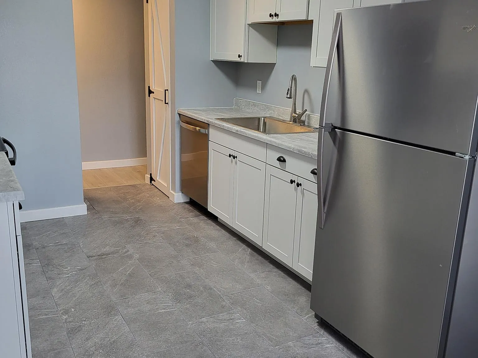 4303 W Viola Ave — Photo 4