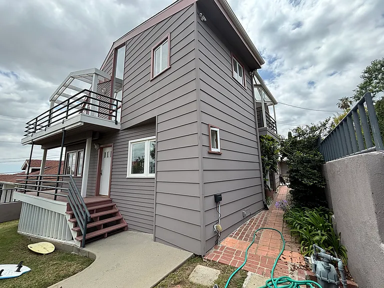 1121 Hilldale Ave — Photo 24