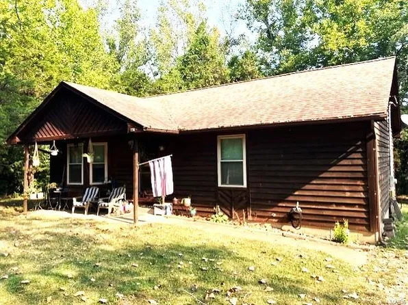 7649 Blackberry Ln, Bonne Terre, MO 63628