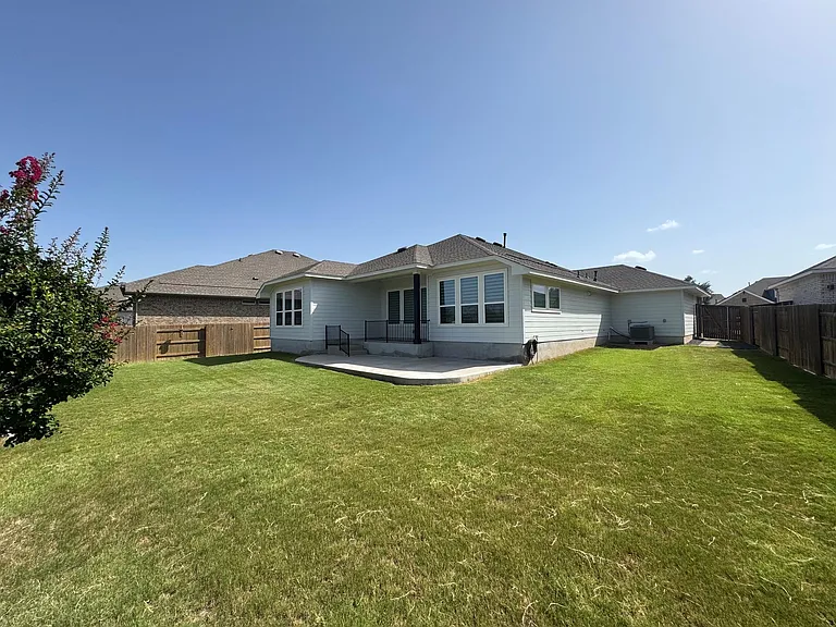 1136 Olympic Ln — Photo 22