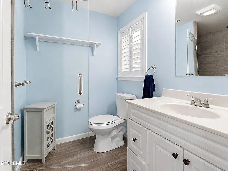 632 Drum Point Rd — Photo 36