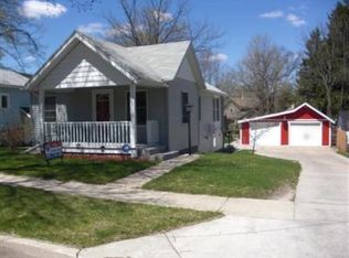 416 W Orange St, Greenville, MI 48838
