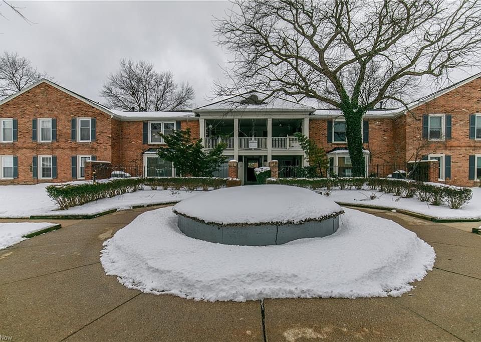 1st image of 2127 Glouchester Dr